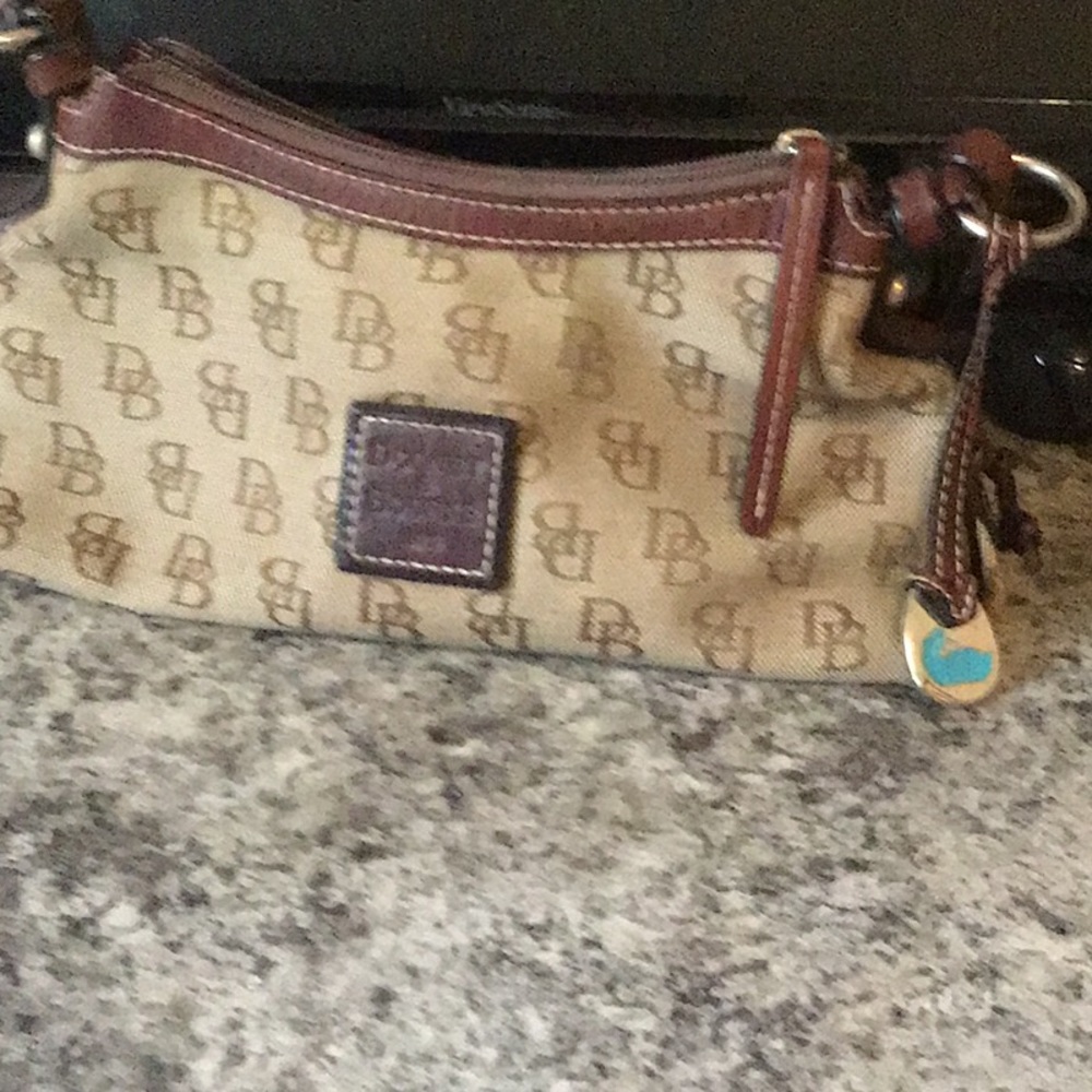 Dooney & Bourke small satchel brown